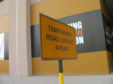 tempsign Permanent sign about temporary road layout