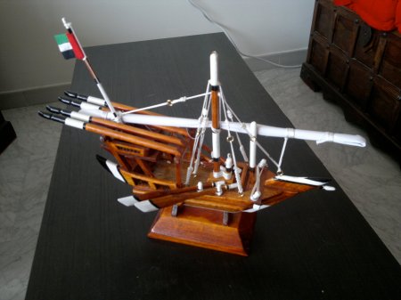 25122010573 handmade model wooden boat