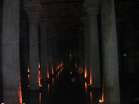 Basilica Cistern, Roman columns