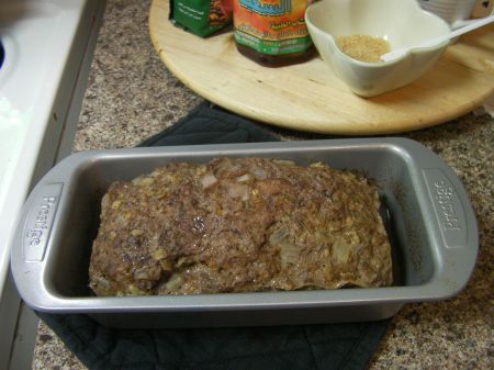 Meatloaf meatloaf in the pan