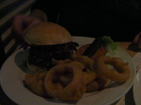 Burger 1 large hamburger and onion rings