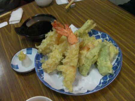 Tempura tempura shrimp and vegetables