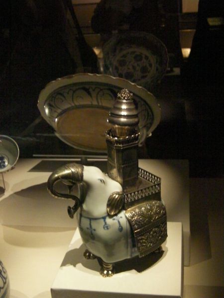 China Elephant Hooka white and blue porcelain elephant with metal additions turning it into a Turkish hookah base