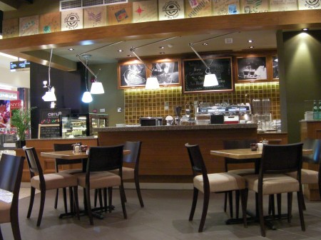 picture of the restaurant decor