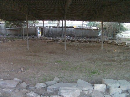 covered archeological site, stone riuns