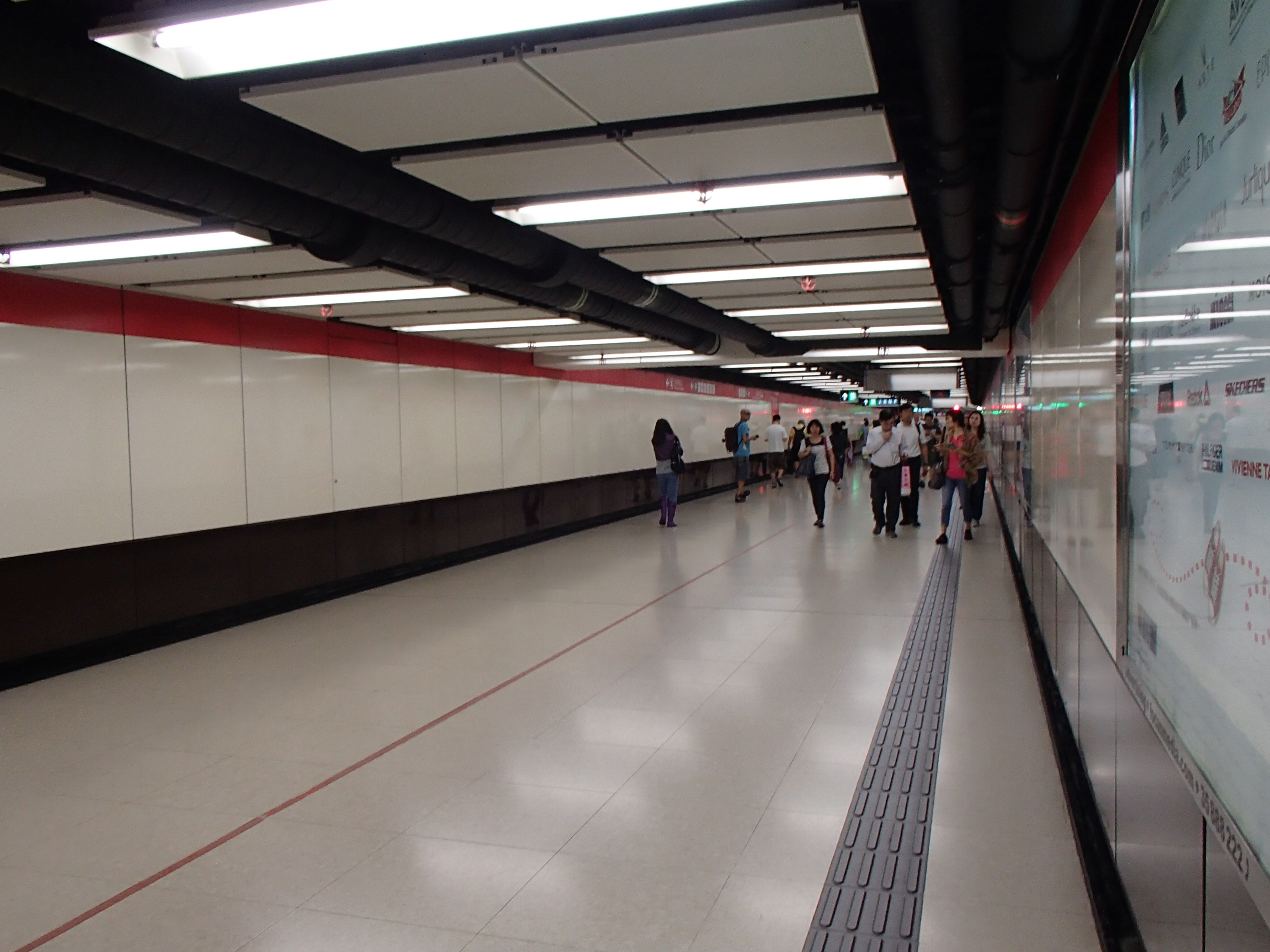 long subterranean tunnel for pedestrians