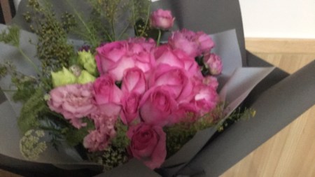 bouquet of pink roses