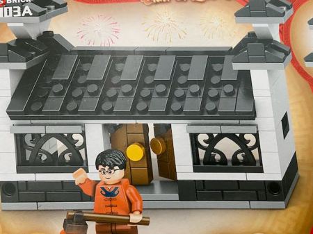 non-Lego brick set